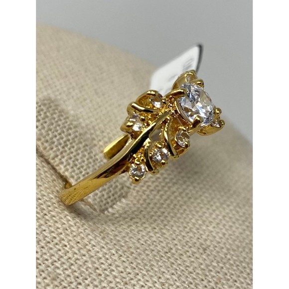 Yellow Gold Electroplated Clear Stone Floral Ring Sz 8.5 - Picture 2 of 6